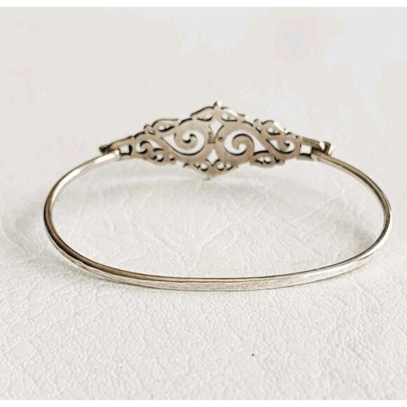 James Avery Retired Sterling Silver  Sorrento Hook Bangle Bracelet 6.5” - Picture 4 of 7